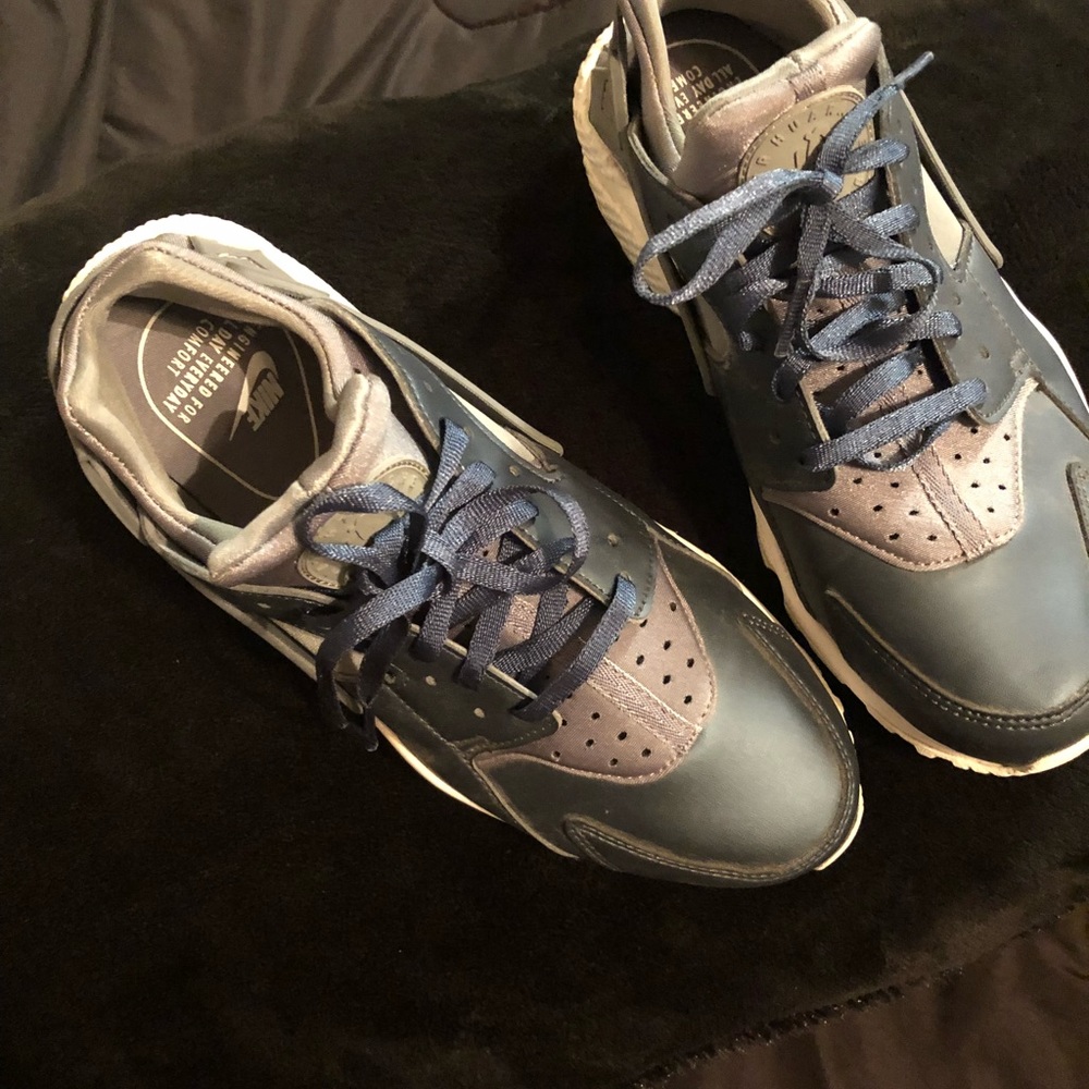 Nike shoes